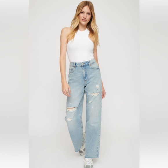 Dynamite Distressed Heidi Wide Leg Jeans excellent condition - Picture 1 of 9
